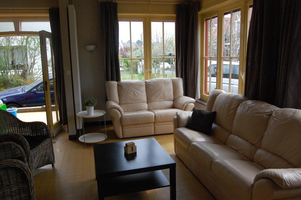 Villa Mowgli De Panne Rum bild